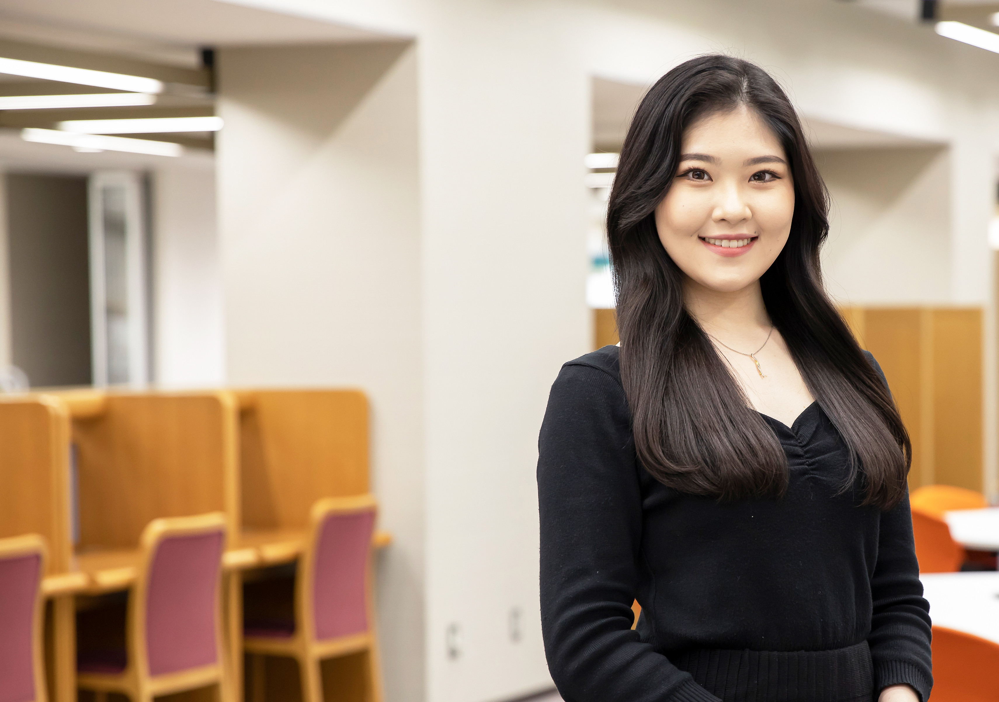 N Yさん 大学では韓国語を 寮では英語を使い さまざまな能力を身につけた 京女倶楽部