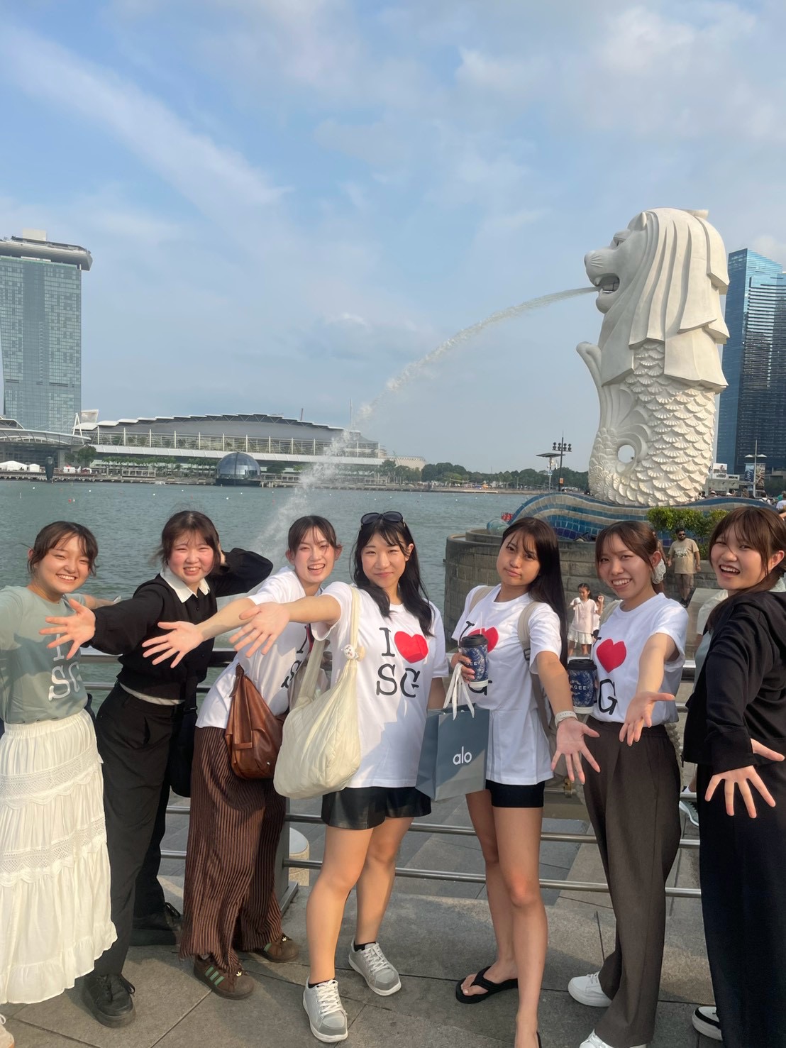 【発達教育学部】海外教育フィールドワークの授業でシンガポールに行ってきました。のサムネイル