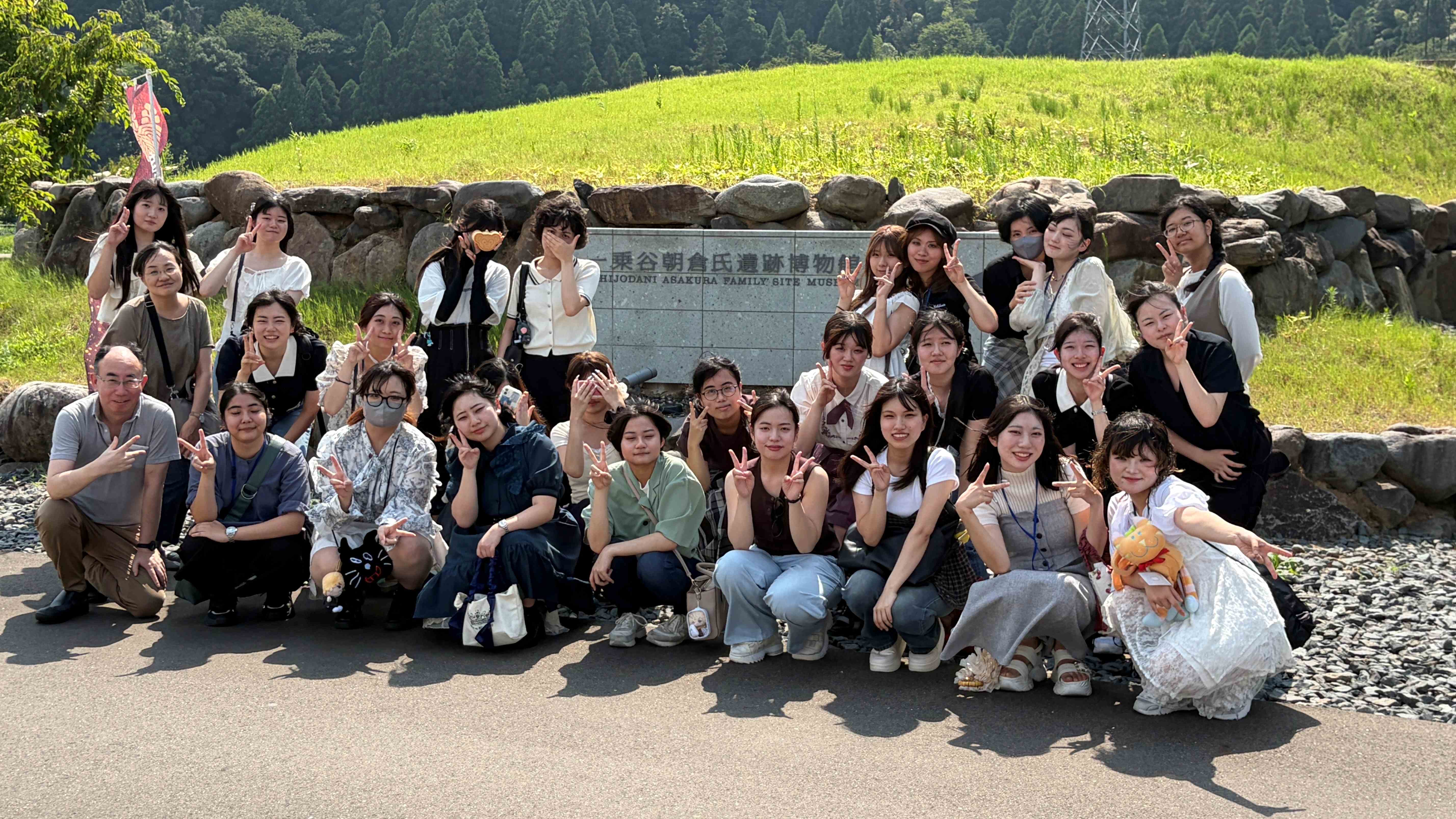 【歴史学科】史学会夏旅行を実施しましたのサムネイル