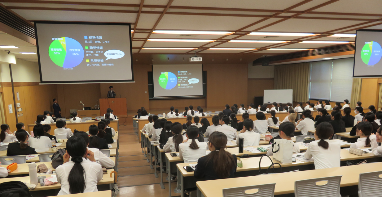 【キャリア開発センター】「就活力養成一日研修」を開催しました！のサムネイル